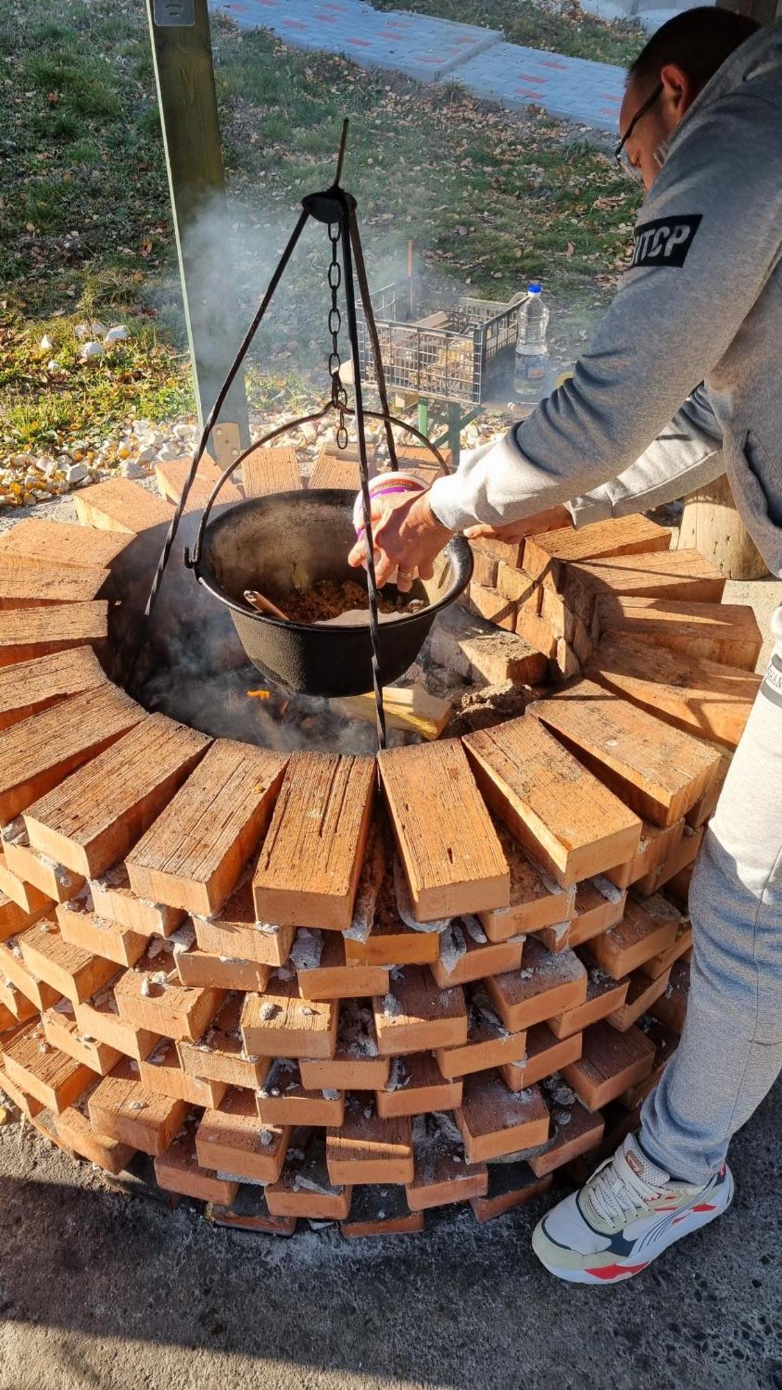 Piricske Pihenőház Csíkcsicsó Kültér fotó